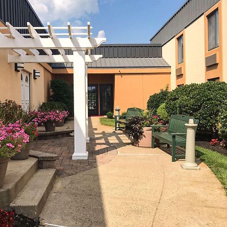 Clarion Hotel & Conference Center Toms River Exteriér fotografie