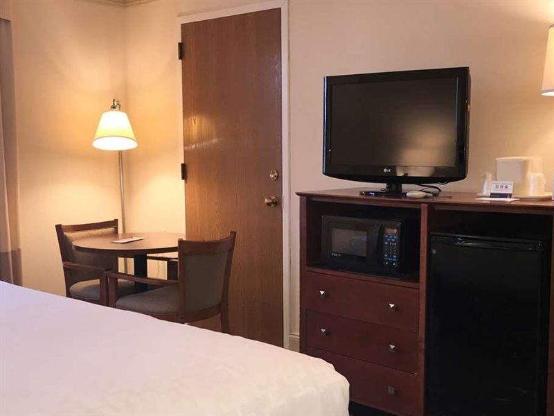 Clarion Hotel & Conference Center Toms River Exteriér fotografie